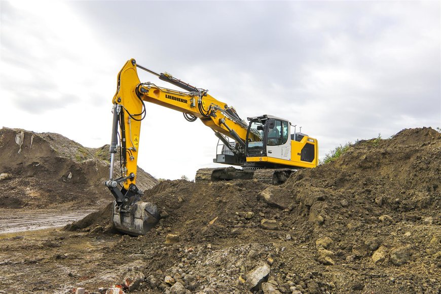 Nuovo escavatore cingolato Liebherr R 928 G8: La generazione 8 è cresciuta